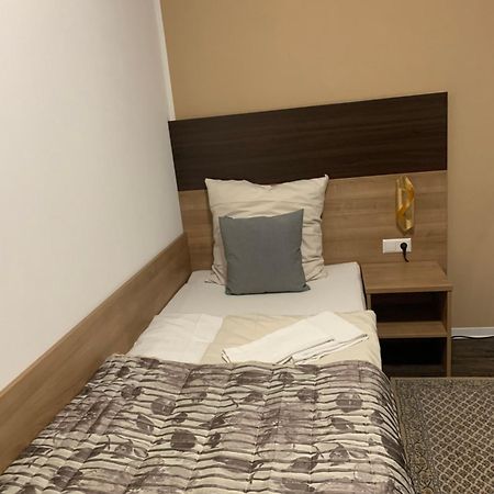 Hotel Pizzeria Da Beni Kochersteinsfeld Экстерьер фото